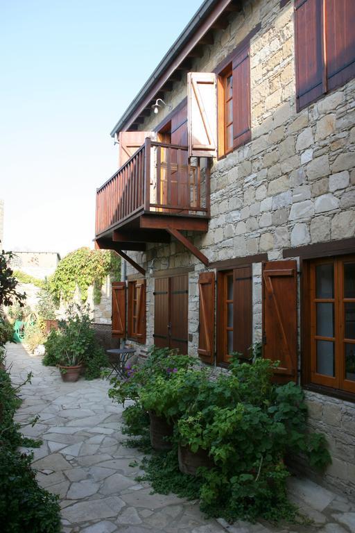 Eveleos Country House Tochni Exteriör bild